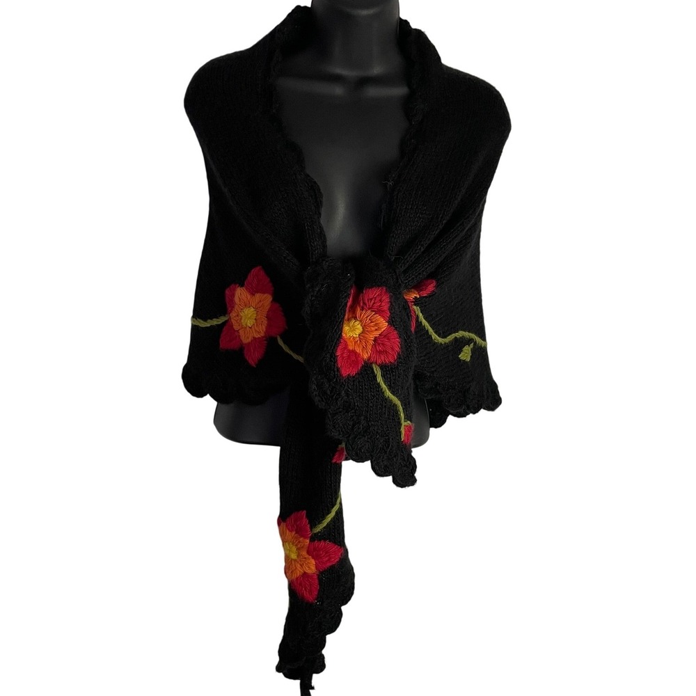 The Metropolitan Opera Womens Boho Floral Knit Shawl Black Embroidered Peru